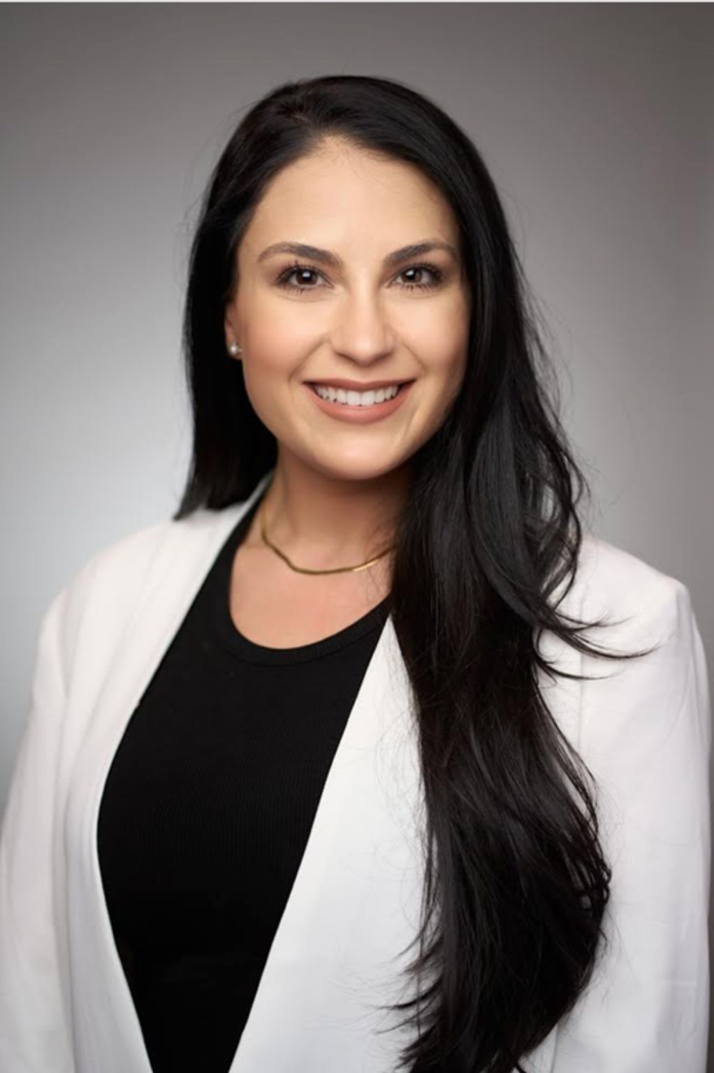 Yesenia Fernandez-Riera D.M.D,FICOI